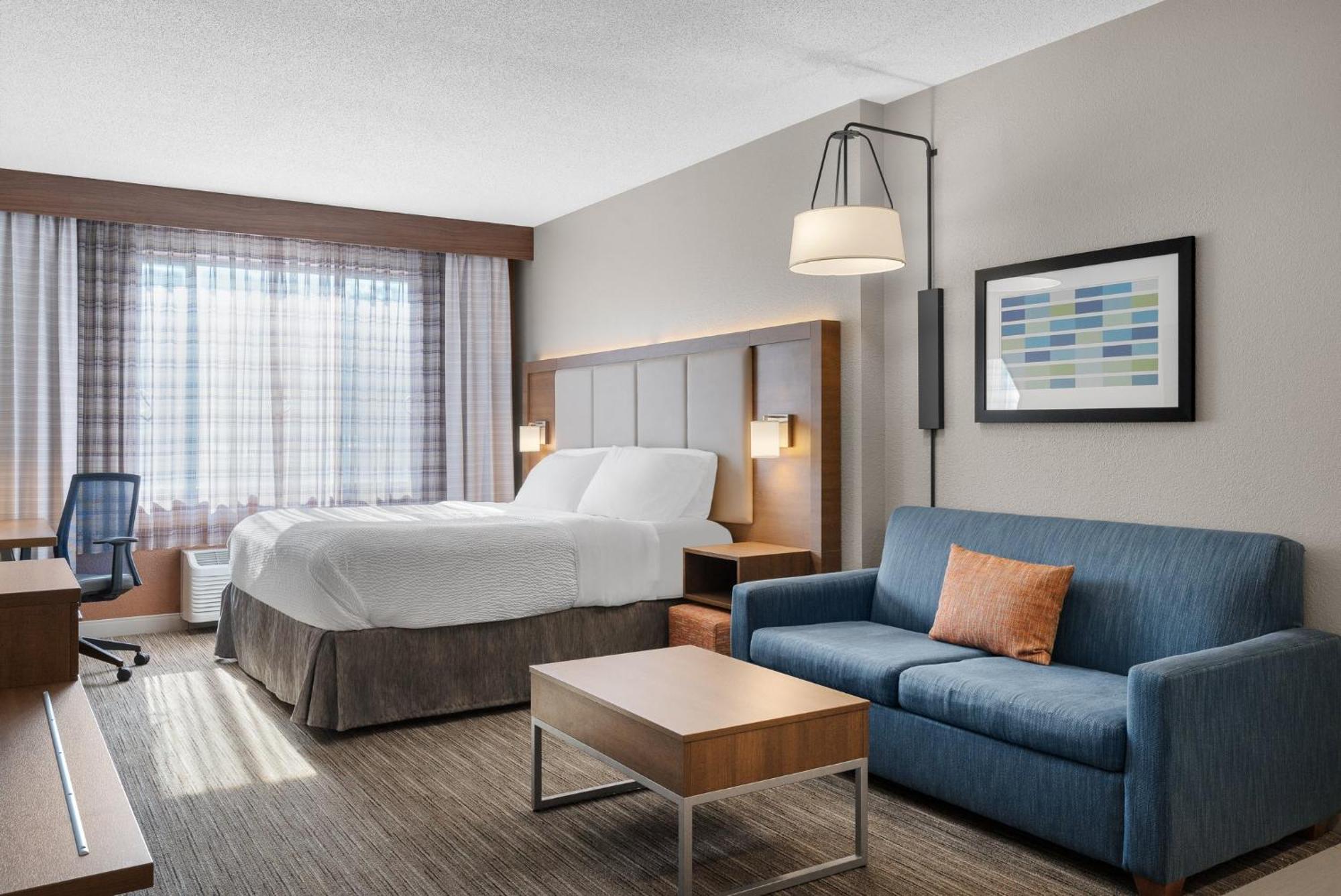 Holiday Inn Express Hotel & Suites Coralville By Ihg Exteriér fotografie